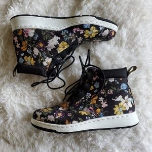 Dr. Martens sneakers
